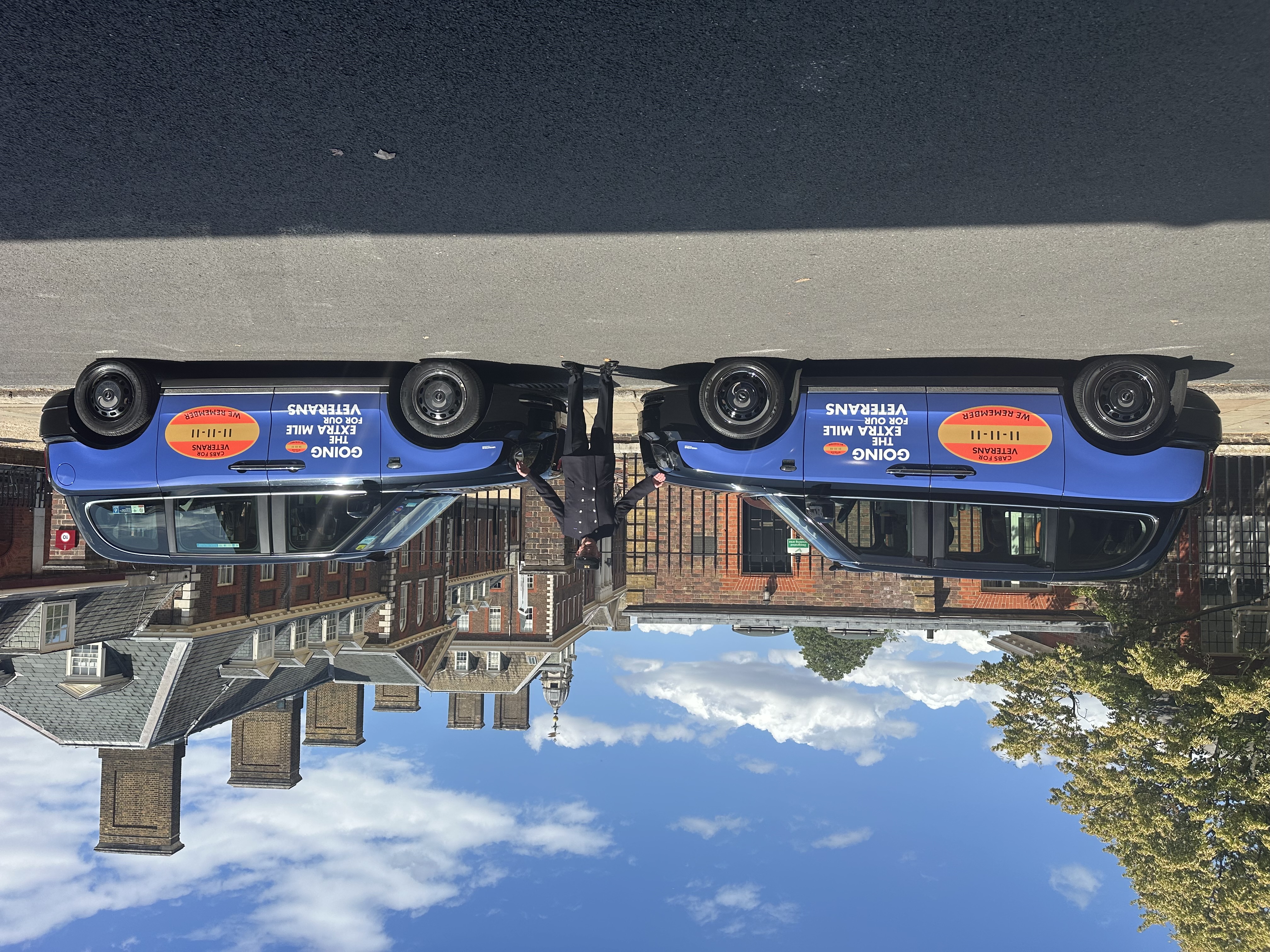 Liveried taxis at Royal Hospital, Chelsea